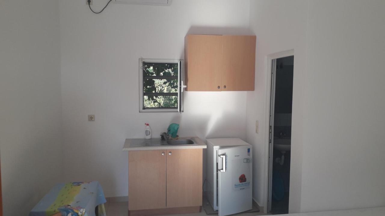 Village Center * Himare Fshat